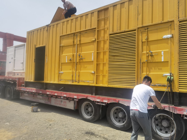 舒城发电机出租100KW发电机需要什么规格的电缆线？